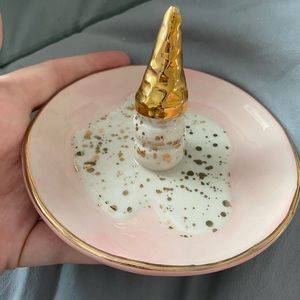 Anthropologie Storage & Organization - Anthropologie Melted Ice Cream Ring Jewelry Dish! Anthropologie Storage & Organization - Anthropologie Melted Ice Cream Ring Jewelry Dish!